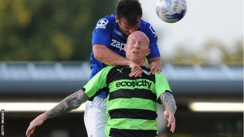 Lee Hughes
