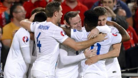 England players celebrate