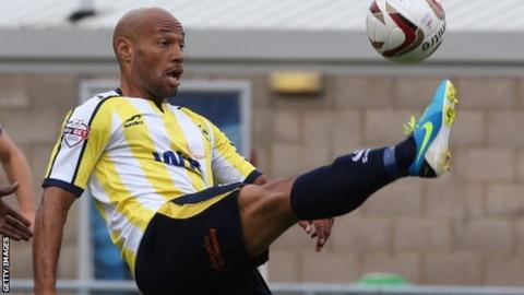 Alfreton striker Karl Hawley