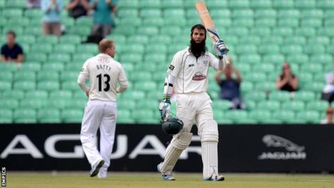 Moeen Ali, Worcestershire and England