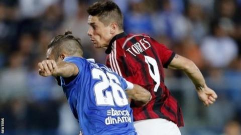 Fernando Torres (right)