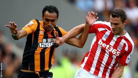 Ahmed Elmohamady (left)