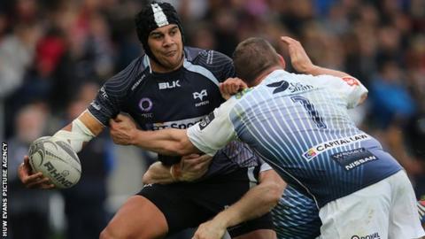 Josh Matavesi in action for Ospreys against Blues
