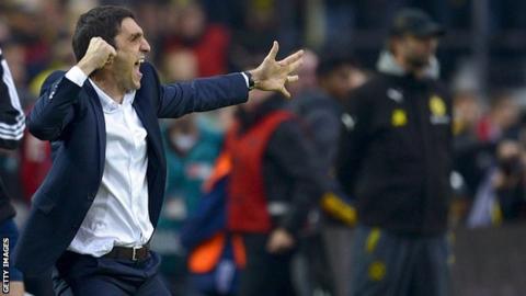 Hanover 96 coach Tayfun Korkut