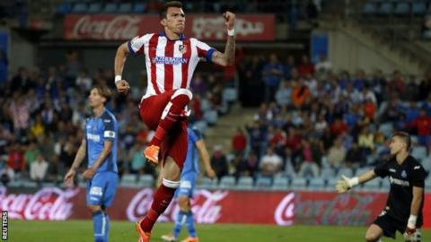 Mario Mandzukic celebrates