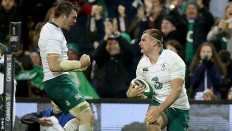 Peter O'Mahony and Irish try-scorer Rhys Ruddock