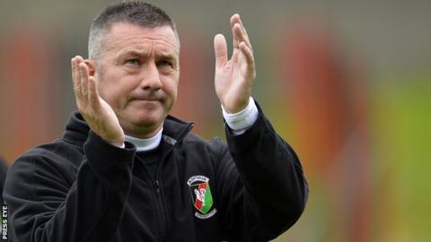 Glentoran manager Eddie Patterson