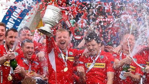 Cliftonville celebrate winning the League Cup last season