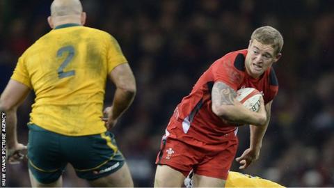 Owen Williams playing for Wales against Australia in 2013