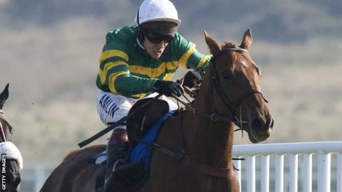 Richard Johnson, riding Cappagh