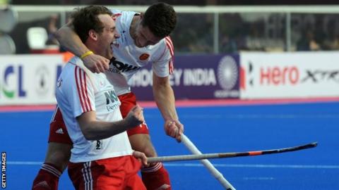 Chris Griffiths (l) celebrates his goal with Mark Gleghorne