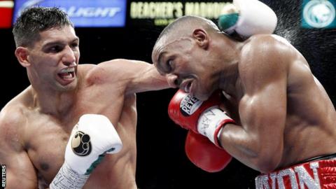 Amir Khan in action against Devon Alexander
