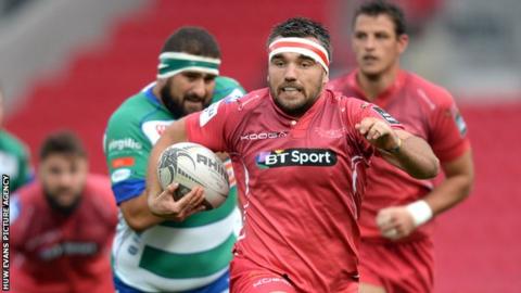 Emyr Phillips