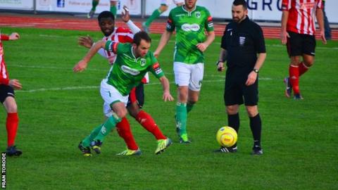 Guernsey FC vs Redhill