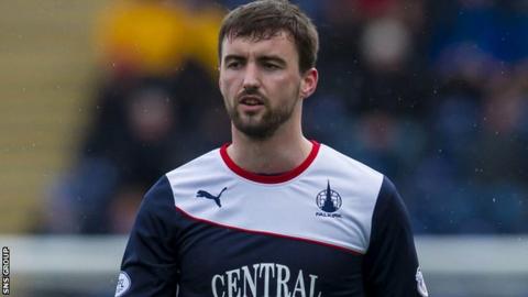 Mark Millar has signed for Queen of the South