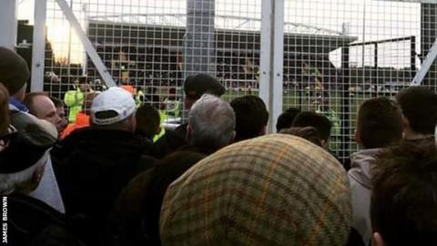 Bristol Rovers fans locked out of Woking ground