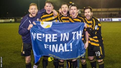 Alloa beat Rangers to reach the final