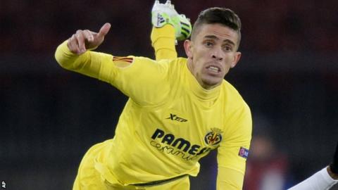 Gabriel Paulista in action for Villarreal