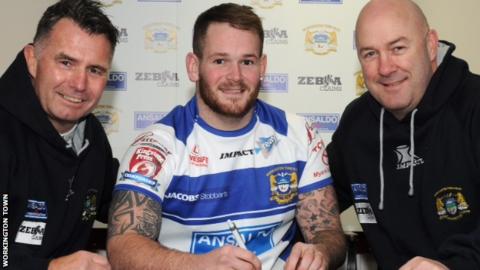Workington Town signing Steve Scholey