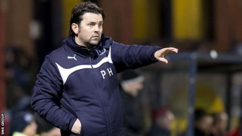 Dundee manager Paul Hartley