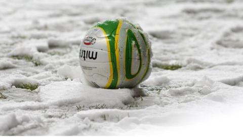 Clyde against Annan is off due to snow on the Broadwood pitch