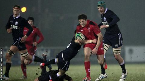 Wales' Garyn Smith in action against Scotland