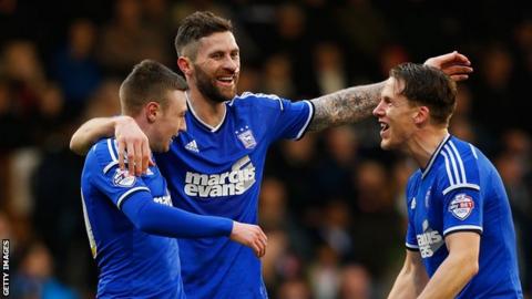 Daryl Murphy celebrating