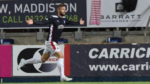 Rory Loy will join Dundee in summer after signing a pre-contract.