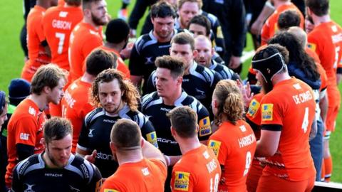 Newcastle players clapped off by their Leicester counterparts