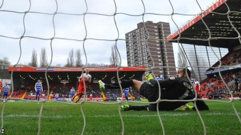 Yoni Buyens scores from the penalty spot for Charlton