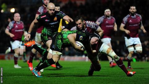 Thomas Waldrom scores