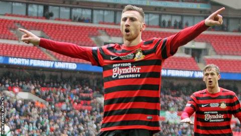 Louis Moult