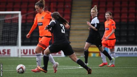 Suzanne Lappin in action in her final game for Glasgow City