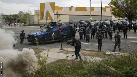 Baltimore city police clash with protestors