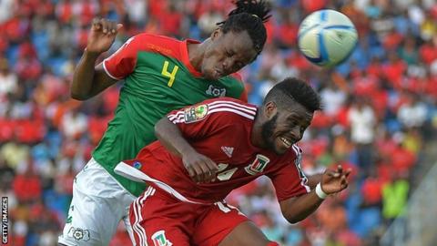 Bakary Kone (left)
