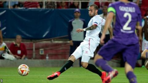 Sevilla full-back Aleix Vidal