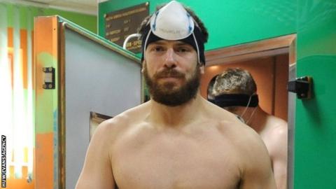 Alun Wyn Jones in Poland