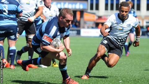 Gethin Jenkins scores try for Cardiff Blues