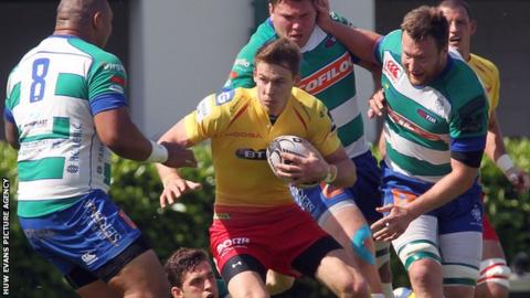 Liam Williams