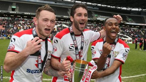 Lee Hodson (left), Will Grigg, Rob Hall (right)