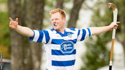 Newtonmore are through to the Camanachd Cup last eight