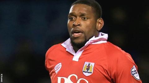 Jay Emmanuel-Thomas: QPR Sign Ex-Bristol City Forward - BBC Sport