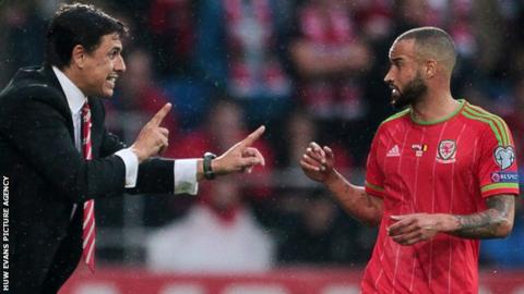 Wales manager Chris Coleman (left) with Jazz Richards (right)