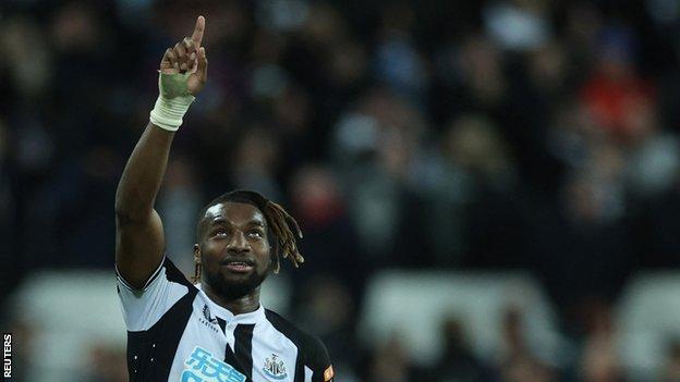 Allan Saint-Maximin celebrates for Newcastle against Everton