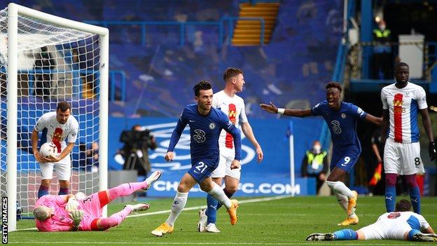 Ben Chilwell scores to put Chelsea ahead against Crystal Palace