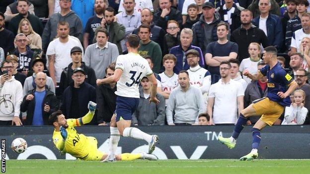 Miguel Almiron scores for Newcastle astatine  Tottenham