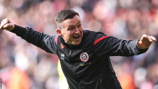 Paul Heckingbottom celebrates with Sheffield United fans
