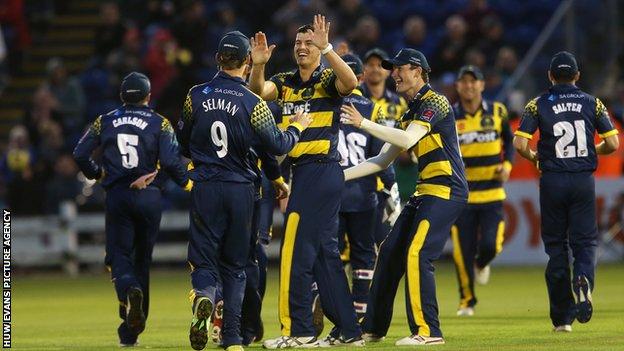 Glamorgan celebrate