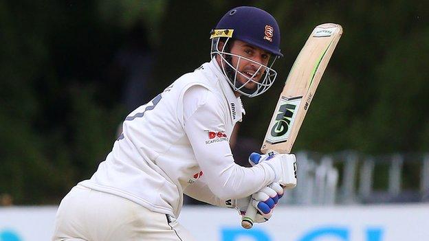 Essex skipper Ryan ten Doeschate