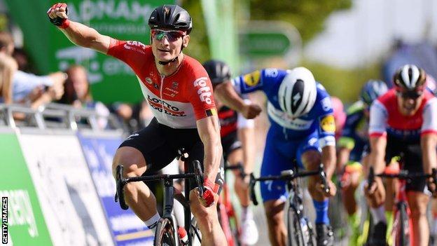 Tour of Britain: Andre Greipel wins stage one, Froome and Thomas in ...